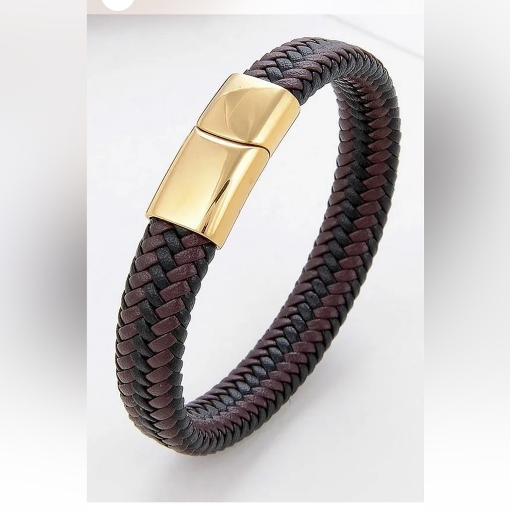 Men’s Braided Leather Bracelet